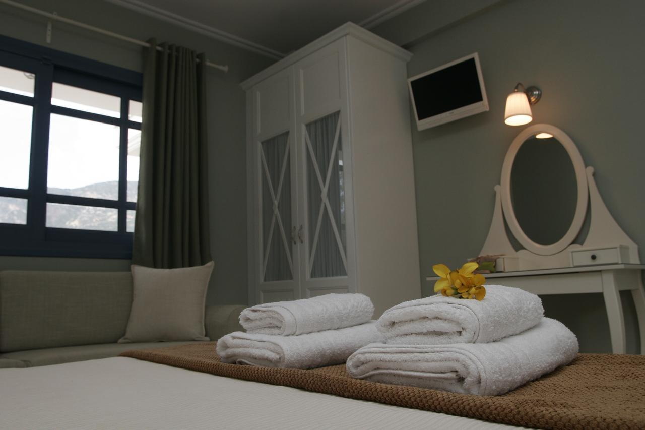 Boutique Hotel Iasmos Trizonía Zewnętrze zdjęcie